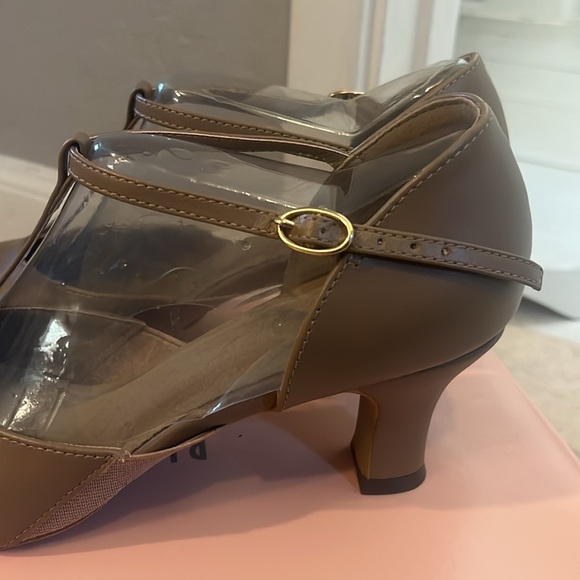 Bloch Splitflex 2" Heel Character Shoes Size 8 - Picture 7 of 9